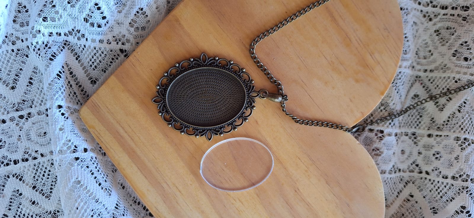 Pingente Completo Oval Ouro Velho Modelo 4