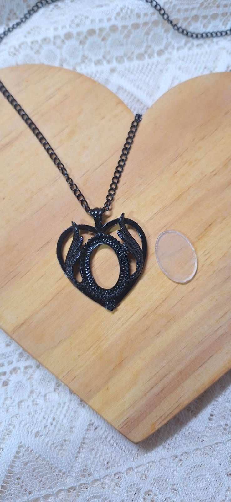 Pingente preto menor 18mmx25mm Coração
