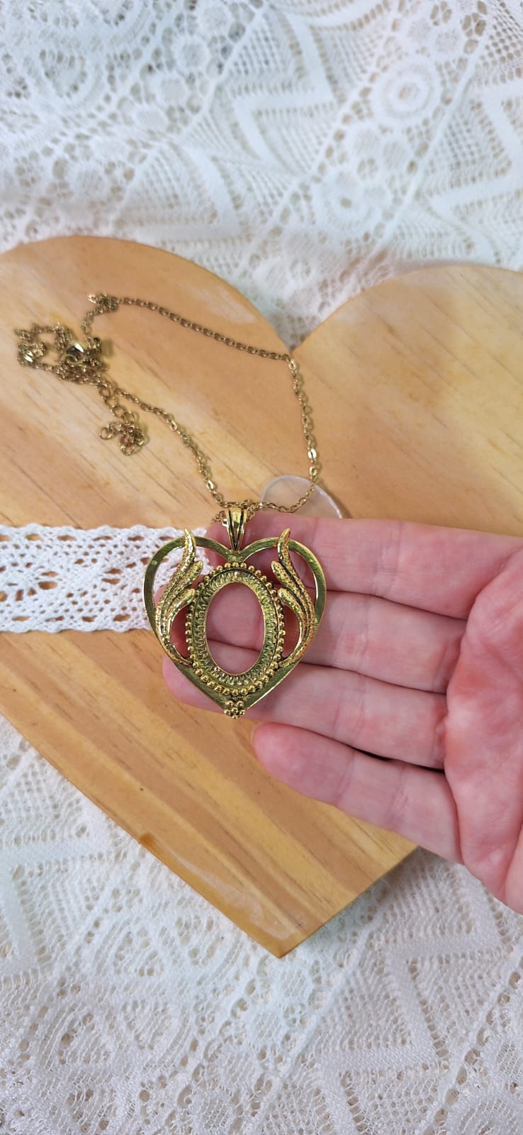 Pingente dourado velho 18mmx25mm Coração