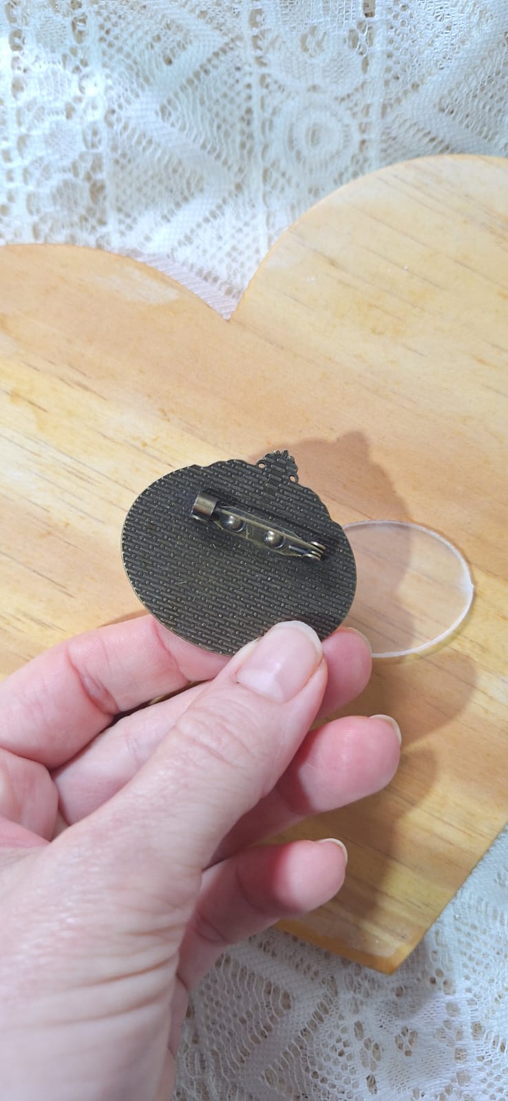 Broche Ouro velho 3x4